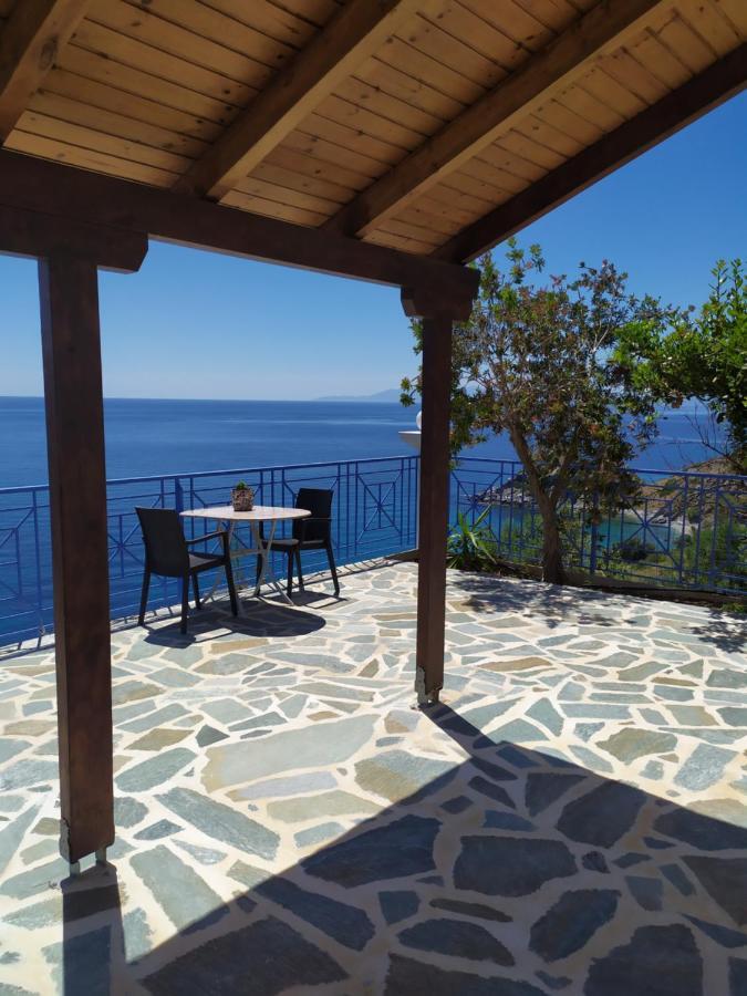 Appartement Korasida Blue Coast à Akhladherí Extérieur photo