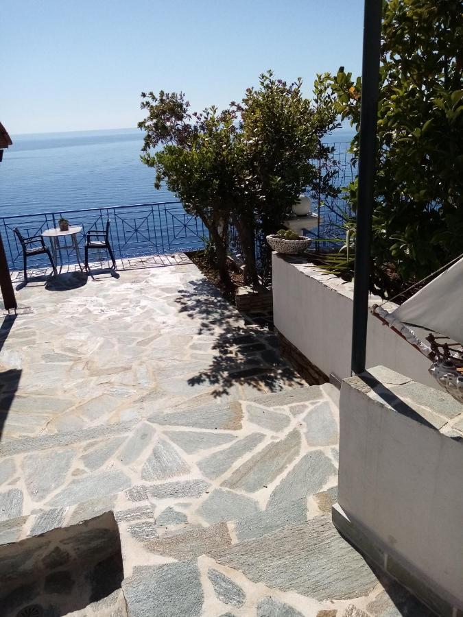 Appartement Korasida Blue Coast à Akhladherí Extérieur photo