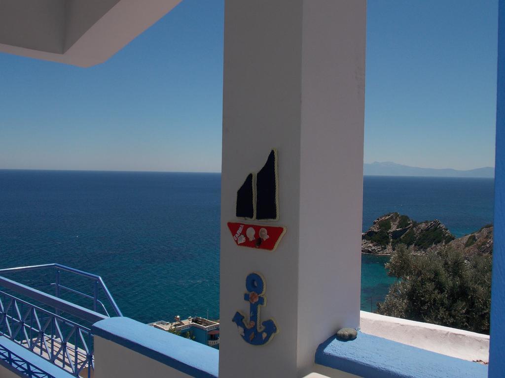 Appartement Korasida Blue Coast à Akhladherí Extérieur photo