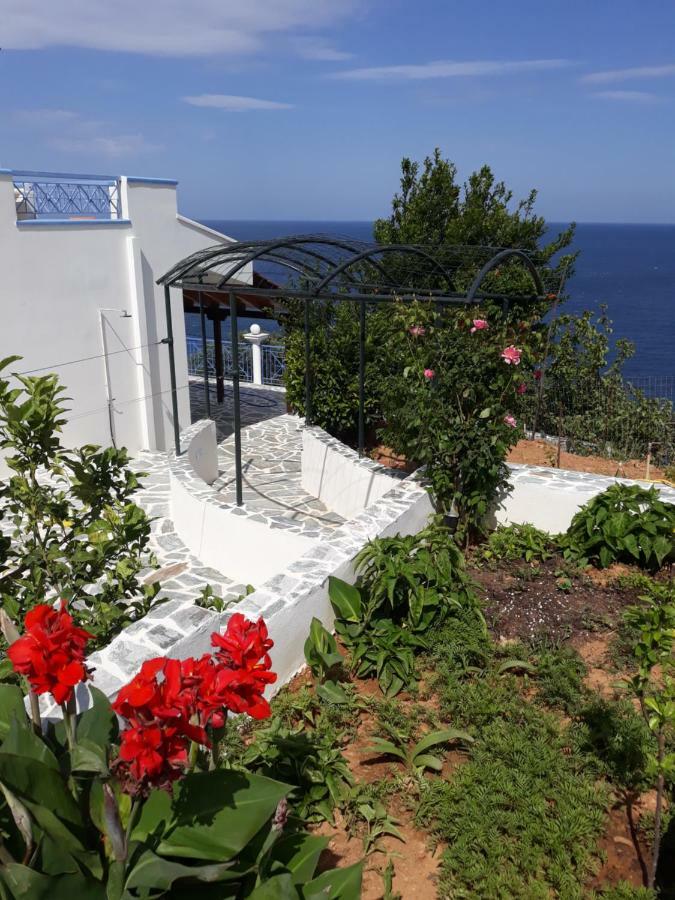 Appartement Korasida Blue Coast à Akhladherí Extérieur photo